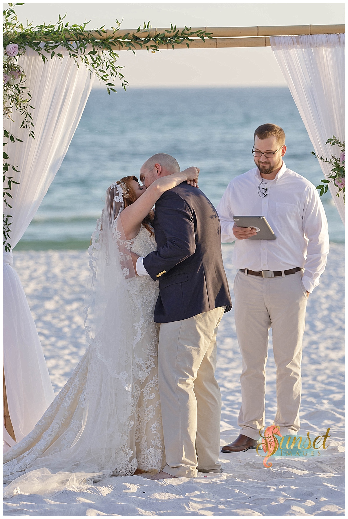 Pensacola wedding photographer,destin beach photographer,destin photographer,destin wedding photographer,fort walton beach photographer,fort walton beach wedding photographer,panama city beach photographer,pensacola beach photographer,